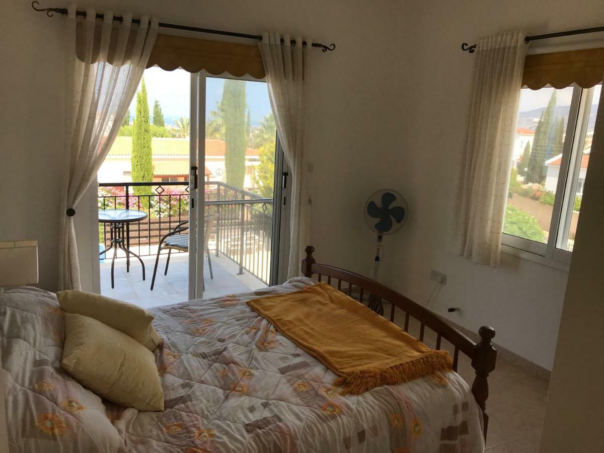Lilly Villa Пея Екстериор снимка